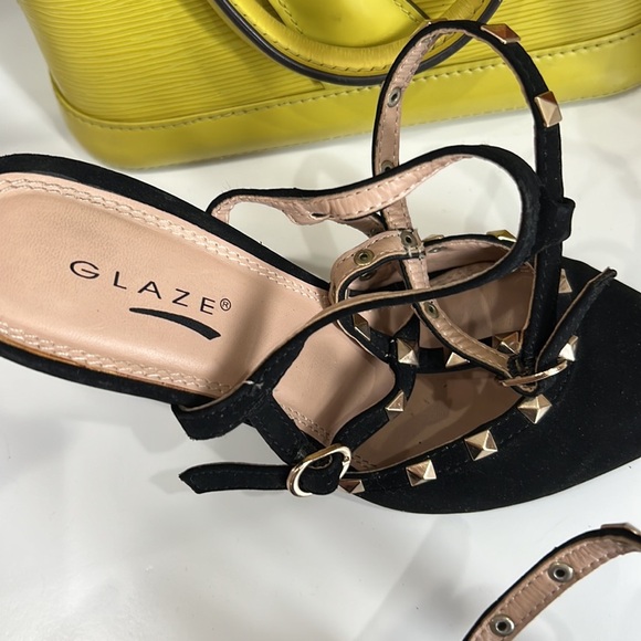 Black Suede Studded Pumps - Picture 15 of 17